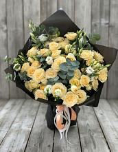 Букет цветов из:  Розы и Лизиантусы #REPLACE_PRED# Сухом-логе Свердловская область