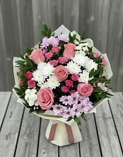 Букет цветов из:  Альстромерии, Гвоздики, Розы и Хризантемы в Сухом-логе Свердловская область