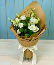 Букет цветов из:  Хризантемы и Лизиантусы в Сухом-логе Свердловская область