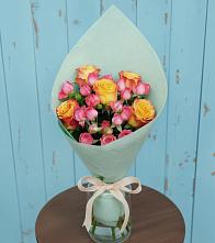 Букет цветов из:  Розы в Сухом-логе Свердловская область