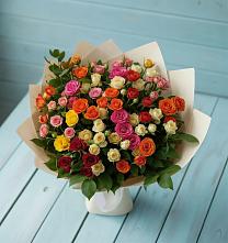 Букет Микс из разноцветных кустовых роз в Сухом-логе Свердловская область