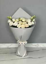 Букет цветов из:  Розы и Лизиантусы в Сухом-логе Свердловская область